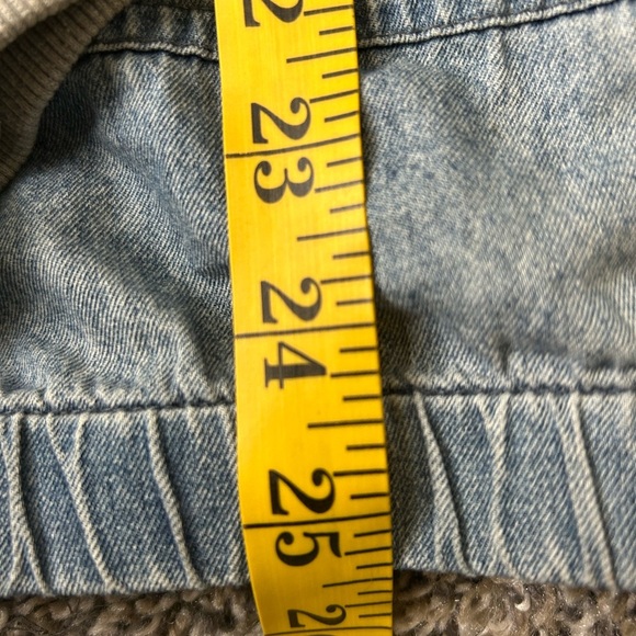 Volcom zip up chambray lightweight with gray hoodie and sleeves youth 12 - Picture 6 of 7